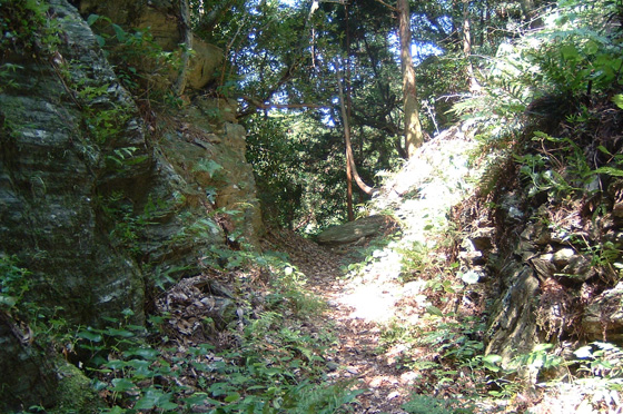3.伊勢路最初の峠道 ~女鬼峠~